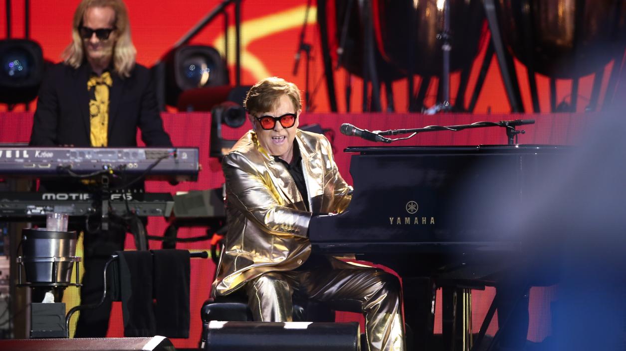 Елтън Джон приключи 50-годишната си концертна кариера