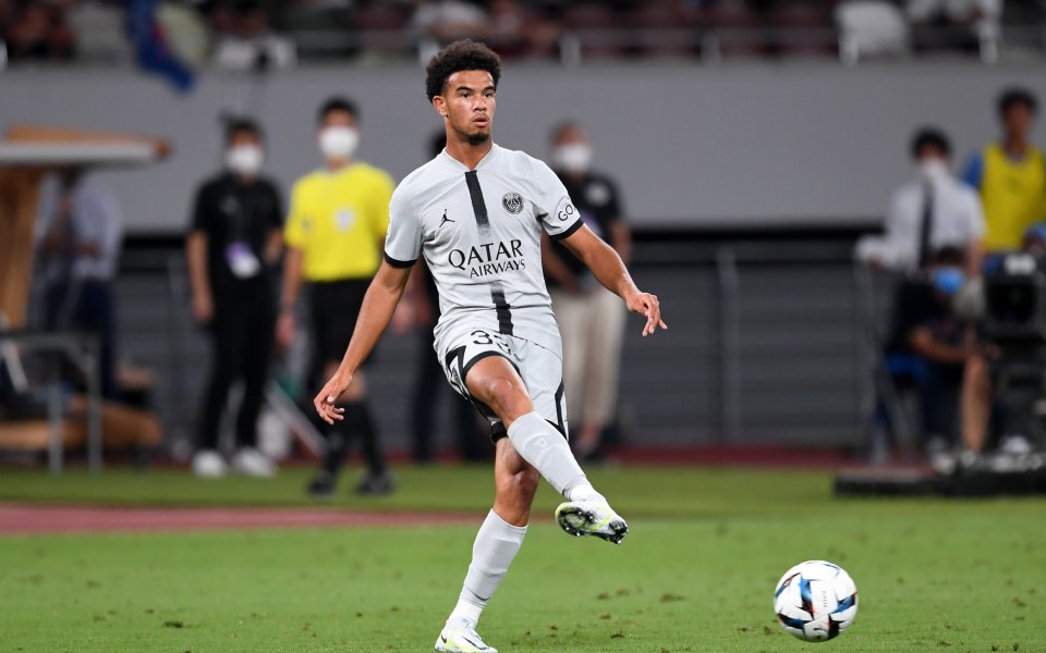 Борусия Дортмунд проявява интерес към халфа на ПСЖ Уорън Заир-Емери.