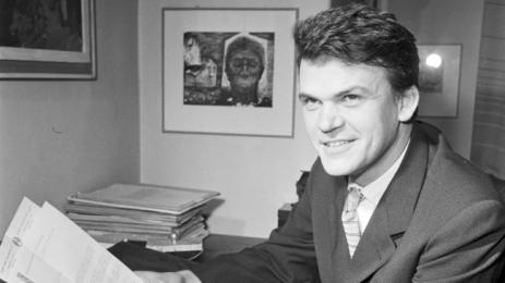 писател Милан