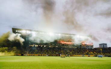 Ботев Пловдив ще постави видеостена на стадион Христо Ботев където феновете