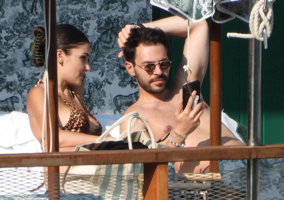 Ханде Ерчел Хакан Сабанджъ