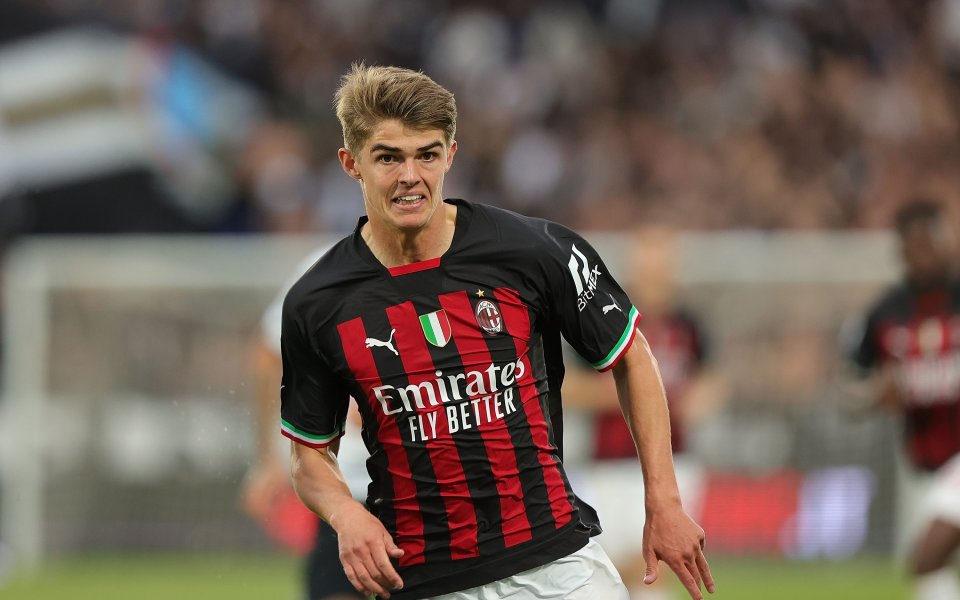 Астън Вила ще продължи със силната селекция, след като проявява