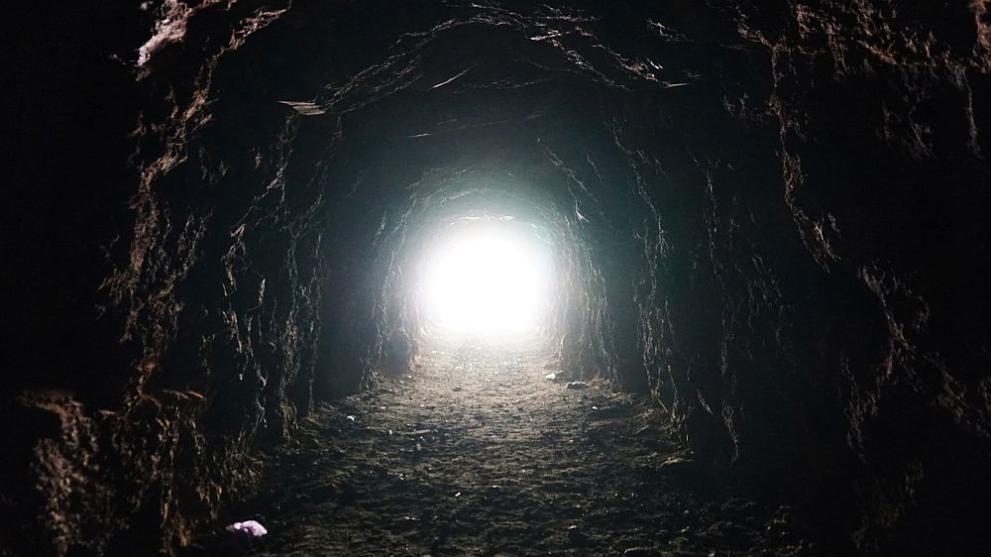 Археолози, работещи в Перу, изследват запечатан коридор в храм на