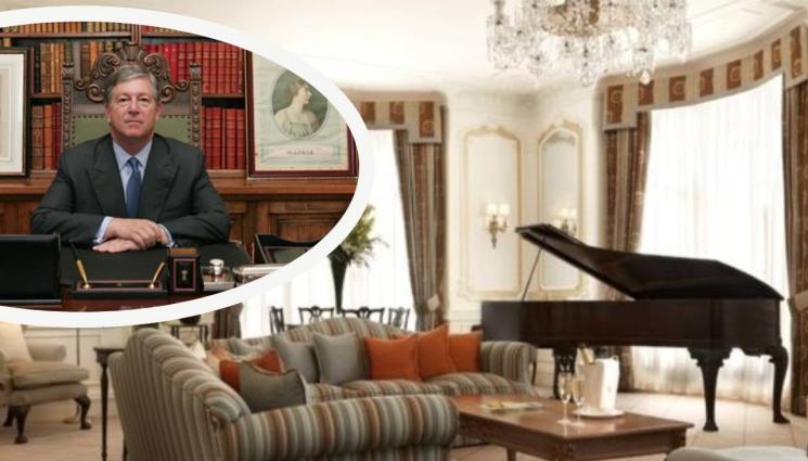 Стая 212 на хотел Клариджис Принц Александър - Хотелска стая в Лондон става част от Югославия