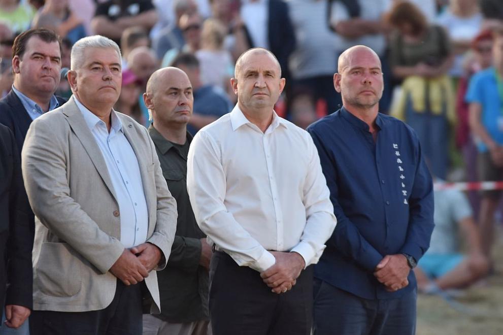 Крайно е време е да започнем да мислим обективно и