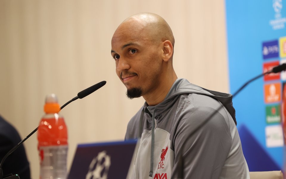 Ливърпул е получил предложение от 40 милионабритански лири от Ал