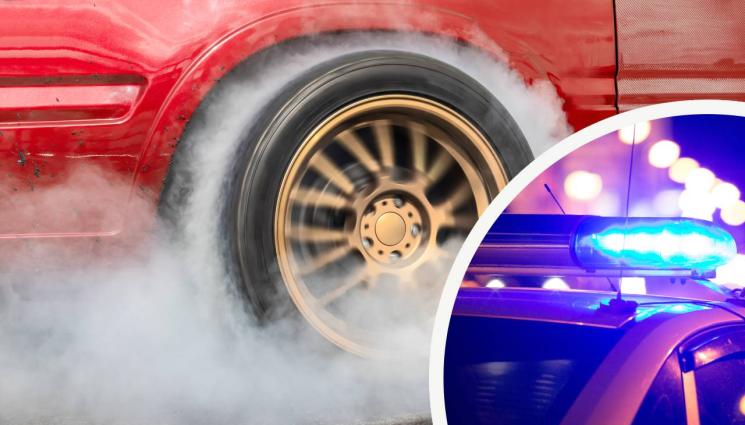 дрифт - Тийнейджър подпали кола, докато дрифти!