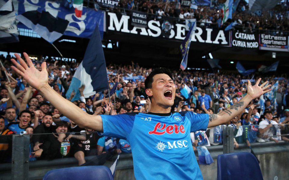 Байерн Мюнхен официално обяви трансфера на Ким Мин-джае от Наполи.