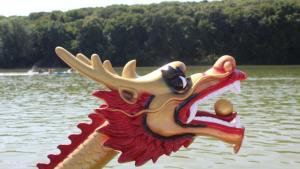 Община Русе получи четири драконови лодки за Световното първенство през