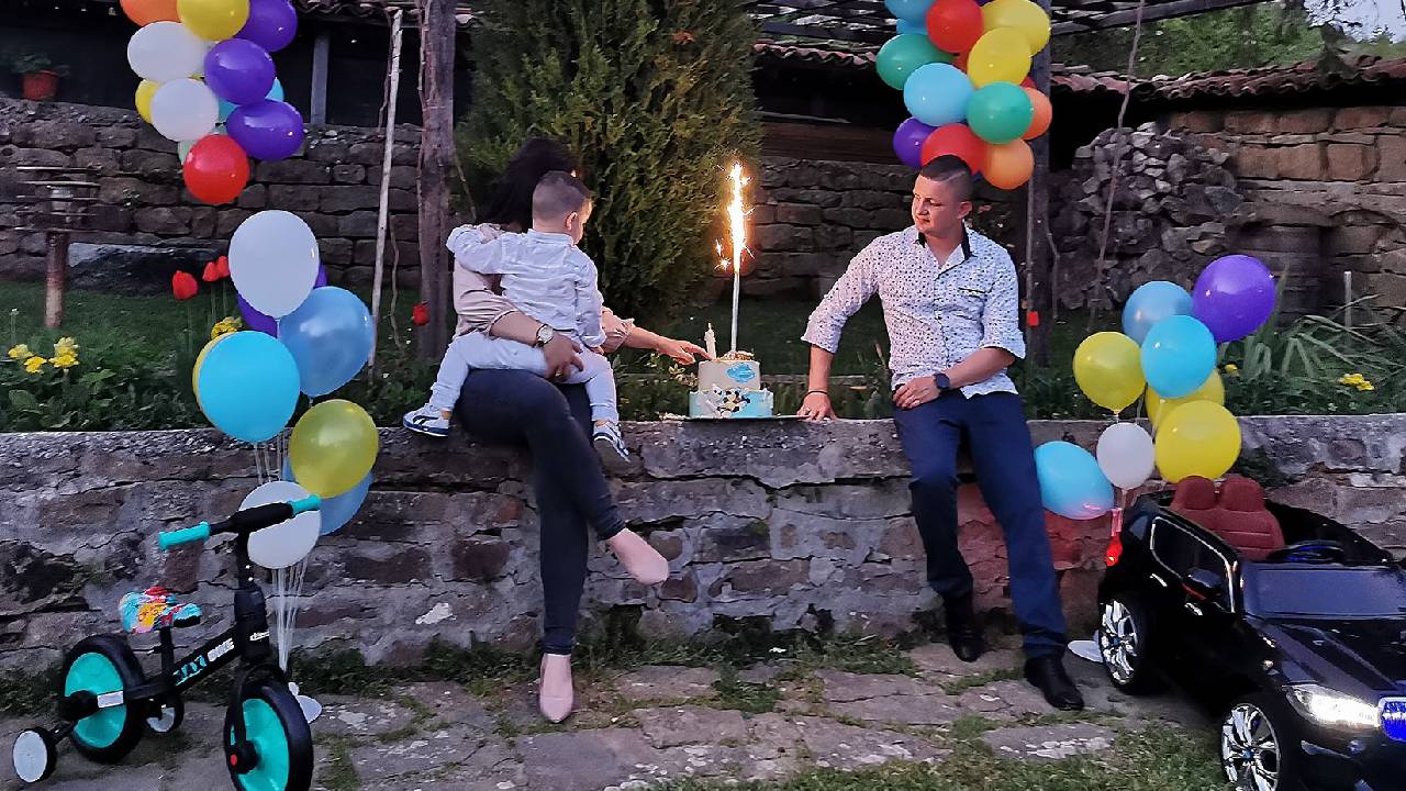 Рожден 0ден