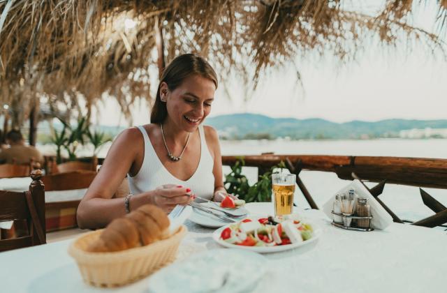 Къде се нарежда страната ни по качество на услугите и