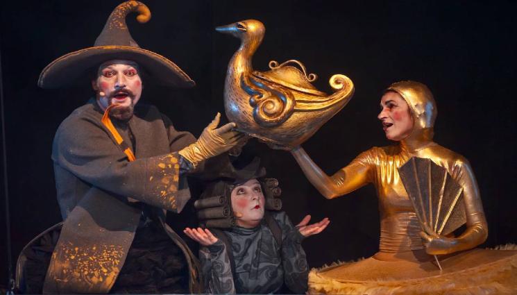 кукли - ДЕТСТВО МОЕ: Куклен театър от 4 държави се събира в Бургас (СНИМКИ)