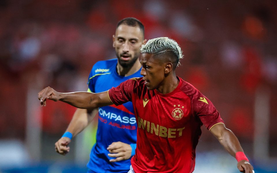 ЦСКА и новака в елита Крумовград играят при в мач