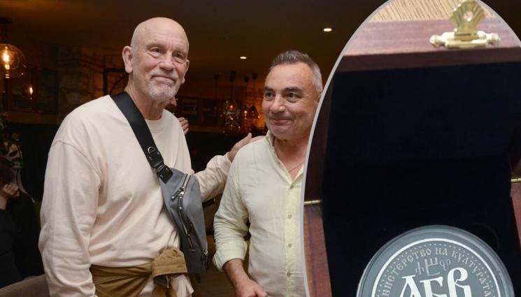 Малкович - Варна дари Малкович с най-старото злато