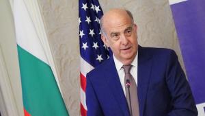   Историята между САЩ и България продължава да се развива
