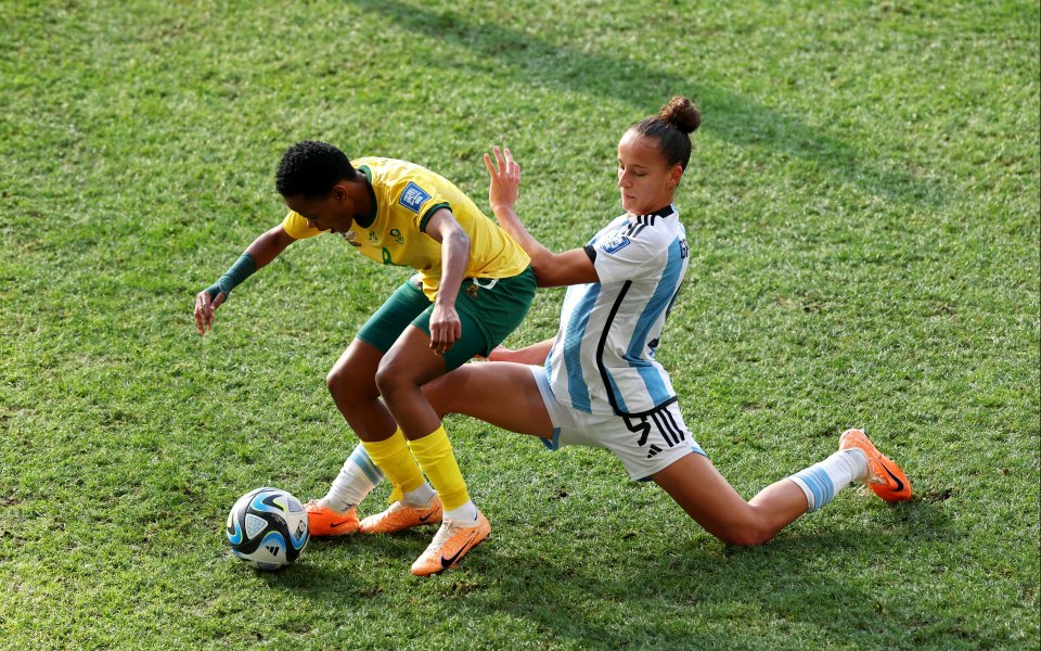 Аржентина пак стъпи накриво на Мондиал 2023