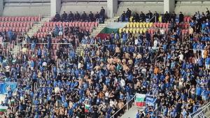 Феновете на българския клуб Левски които бяха арестувани от македонската