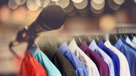 певец стилист дрехи