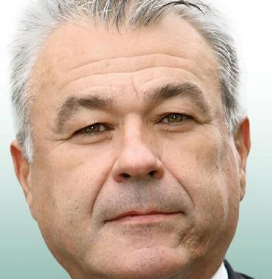 Бисер Манолов