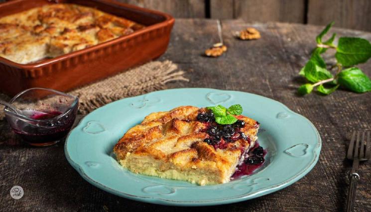 рецепти - Гответе с matekitchen.com: Зарадвайте любимите си хора с бърза и сладка млечна баница (ВИДЕО)