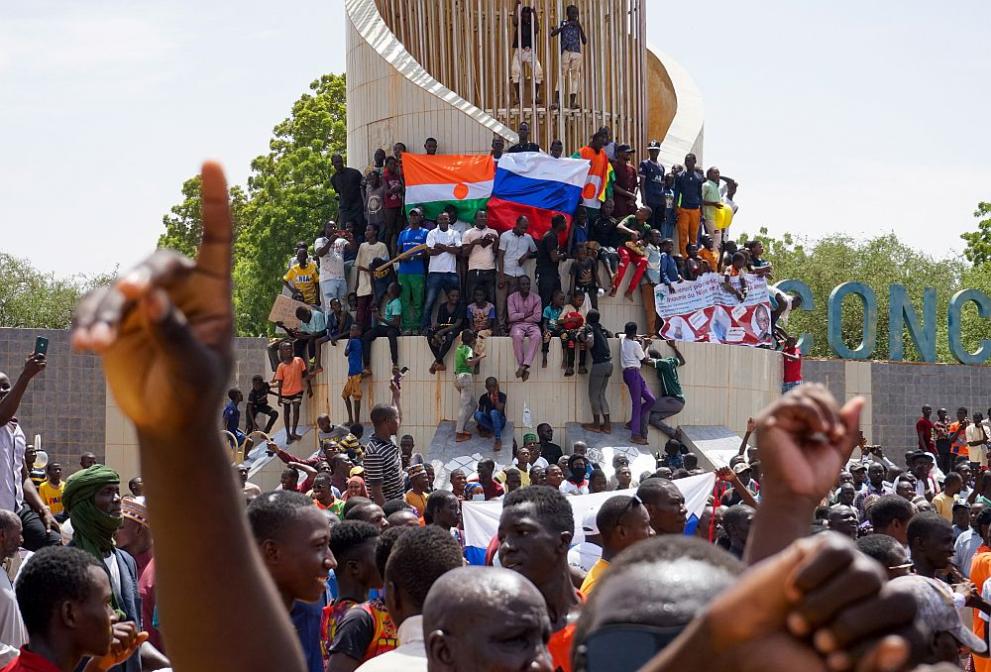 Нигер протест