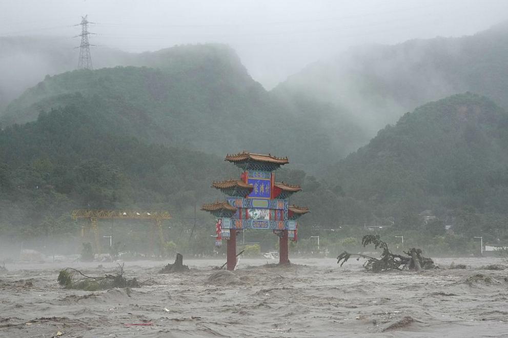  Китай Пекин наводнения 