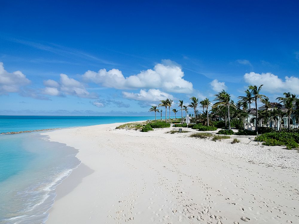 Карибите, островите Търкс и Кайкос: Grace Bay Beach