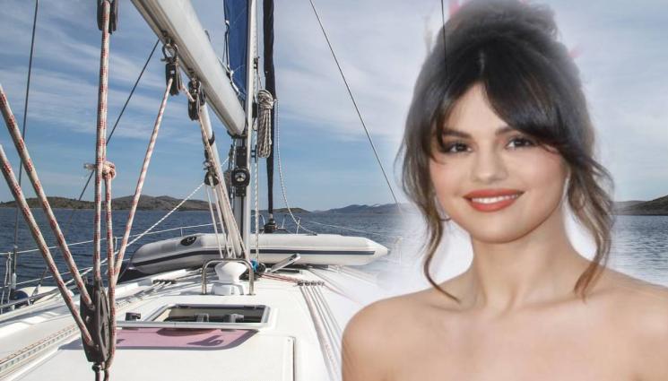 Селена Гомес - СЕЛЕНА ГОМЕС - страшна без грим, но с големи цици!