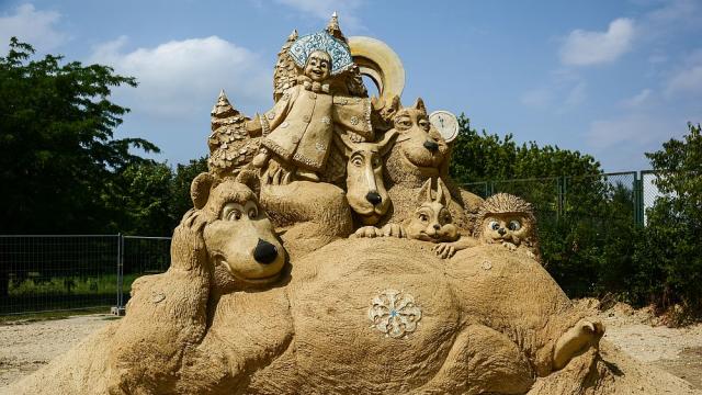 Руската анимация „Маша и Мечока” – от кремълска пропаганда до световен феномен