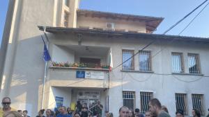 Протест пред кметството на Лозен след двойното убийство предава БГНЕСДва