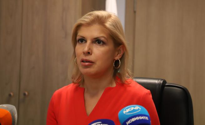 Шефката на СРП коментира исканата ѝ от Сарафов оставка