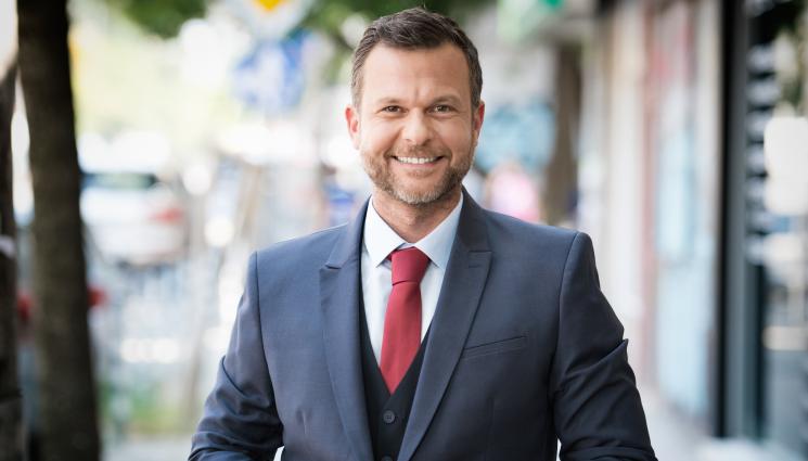 Ненчо Балабанов - ЗА ПРЪВ ПЪТ: Ненчо Балабанов я показа! (СНИМКА+ВИДЕО)