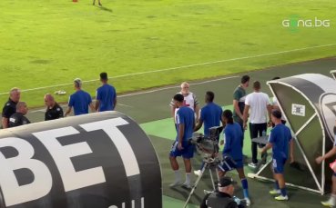 Локомотив Пловдив и Левски загряват на Лаута преди сблъсъка си
