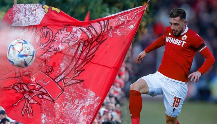 Иван Турицов - ЦСКА търси начин да се освободи от 