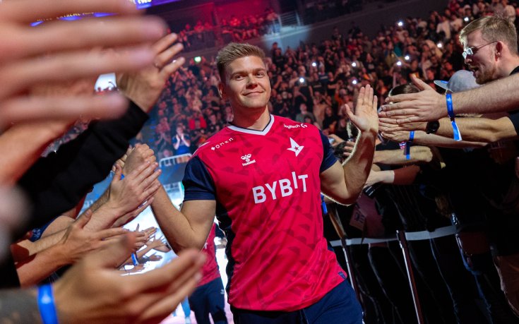 blameF и Fnatic с първи спечелен турнир