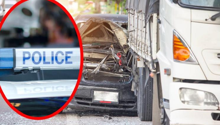 катастрофа между кола и камион - УЖАС НА ПЪТЯ! Тежка катастрофа между две коли и камион (ВИДЕО)