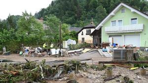 Катастрофалните наводнения причинени от силната буря която връхлетя Словения през
