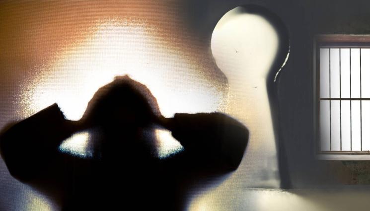 жена плен - УЖАСЯВАЩО: Насилник плени приятелката си!