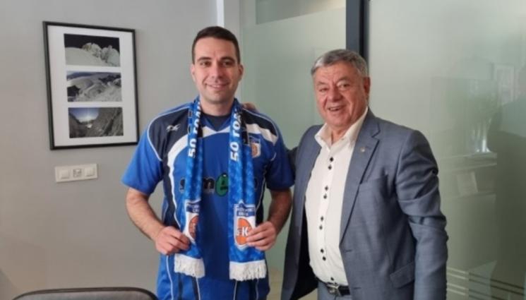 Младен Манойлович Рилски спортист - Универсален сърбин за Рилецо: Новият треньор на баскетболистите Манойлович е работил и с момчета, юноши, жени