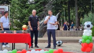 Футболната легенда Христо Стоичков гостува в Генерал Тошево БТАТой бе посрещнат