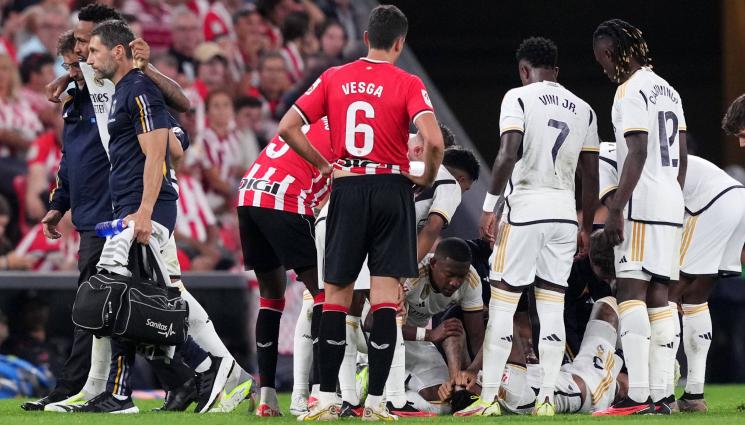 Едер Милитао Реал Атлетик - Нов кошмар за Реал: След вратаря Куртоа, и централният защитник Милитао приключи сезона