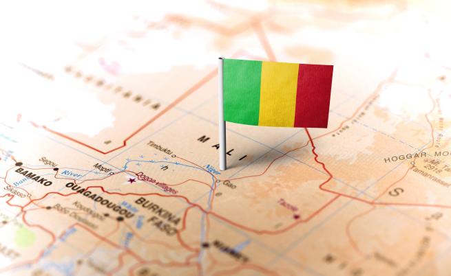 Мисията на ООН в Мали спешно се изтегля от страната