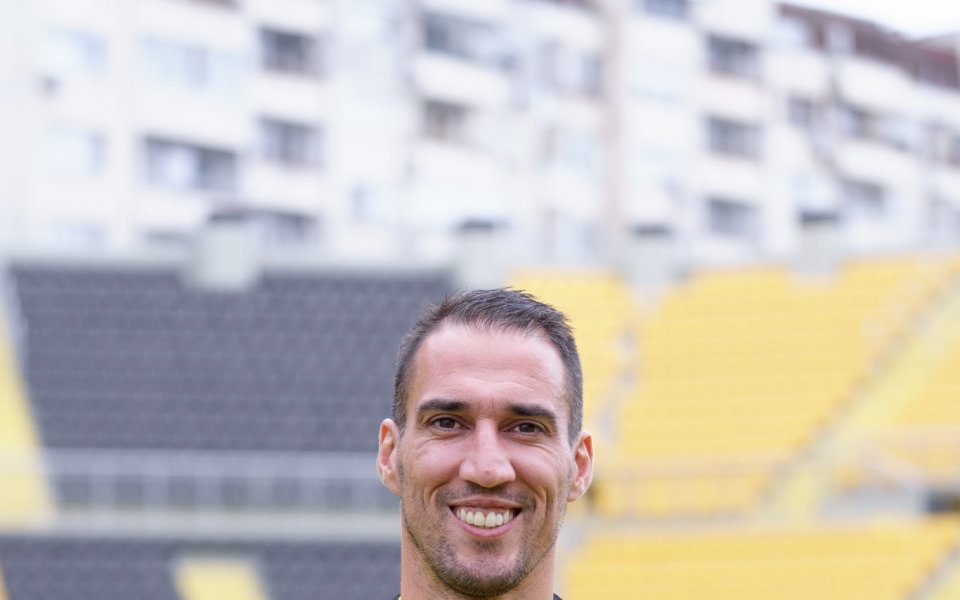 Ивелин Попов