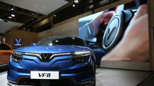 Виетнамският производител на автомобили ВинФаст VinFast достигна по голяма пазарна капитализация