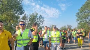 Жители на бургаския кварал Черно море блокираha пътя към населено