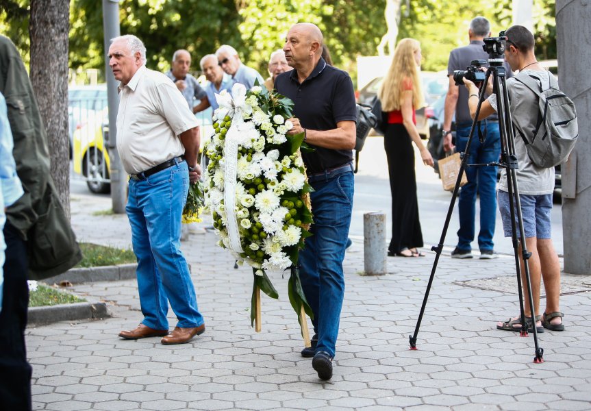 Поклонение в памет на баскетболната легенда Атанас Голомеев1