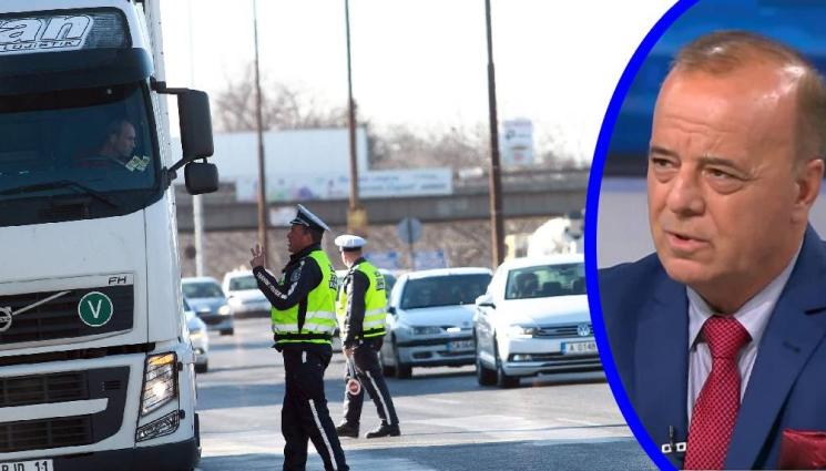 Тенчо Тенев - Бившият шеф на КАТ-София Тенчо Тенев пред 