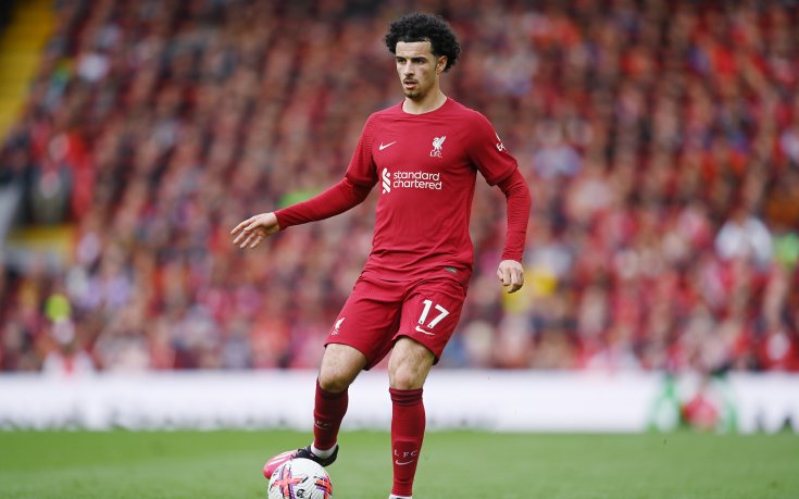 Ливърпул тренира без един халф за Нюкасъл Юнайтед