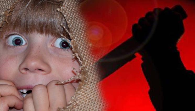 нож дете - ТРАГЕДИЯТА СЪС ЗАКЛАНИТЕ ДЕЧИЦА: Ксения взела ножа от бакалията във Вакарел, намествала 7 чакри! (СНИМКИ)