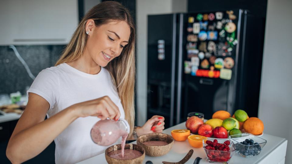 Проблеми с храносмилането, включително киселинен рефлукс, газове, разстроен стомах и